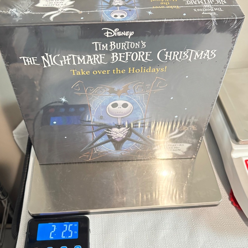 Disney Game‎ Nightmare Before Christmas Take Over the Holidays Strategy Game NEW - Picture 6 of 6